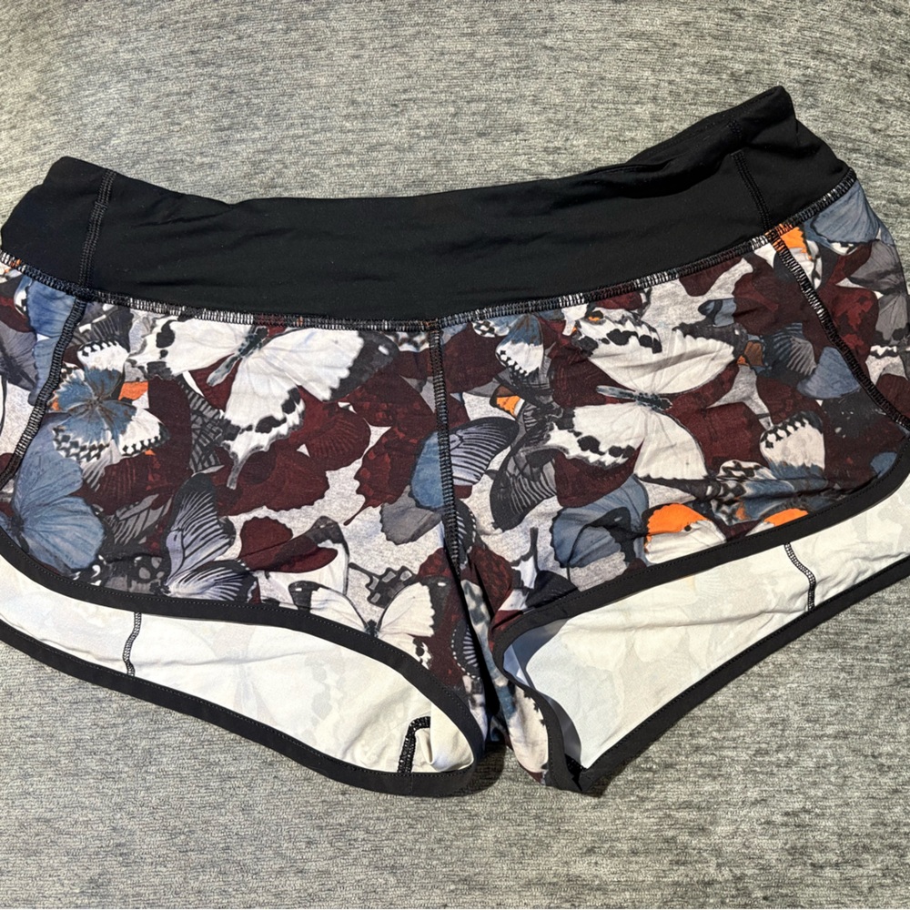 lululemon athletica Black and Multicolor Butterfly Print Athletic Shorts sz 8